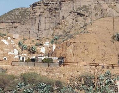 Foto 2 de Casa rural en calle Castillo Alto en Gorafe