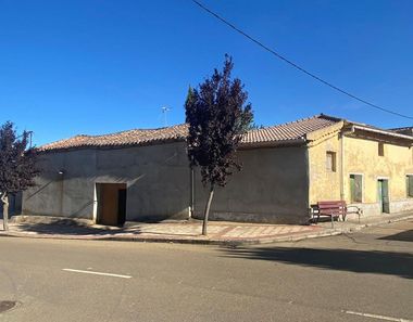 Foto 2 de Casa en calle Leon en Vallecillo