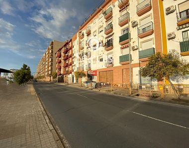 Foto 2 de Local en avenida De Cristóbal Colón en Las Colonias - Cardeñas, Huelva