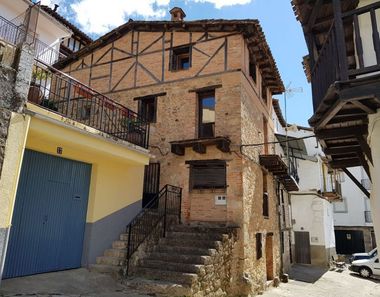 Foto 1 de Casa adosada en Casas del Castañar