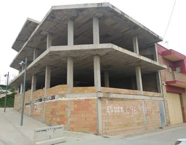 Foto 1 de Edificio en Alcarràs