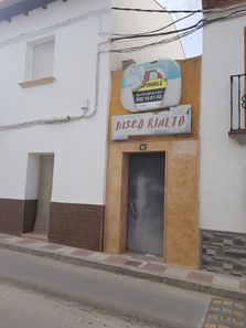 Foto 1 de Local a calle Real a Píñar