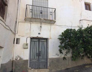 Foto 1 de Casa en calle Iglesia en Ferreira