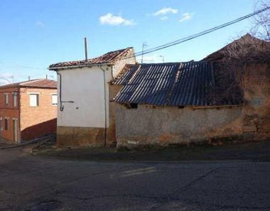 Foto 2 de Casa en calle Soledad en Alija del Infantado