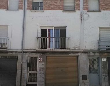 Foto 2 de Edifici a calle Del Ter a Manlleu