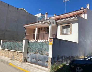Foto 1 de Casa en calle Salamanca en Talayuela