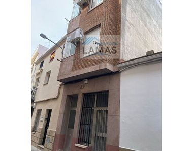 Foto 1 de Edifici a calle Joaquín Costa a Navalmoral de la Mata