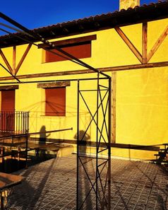 Foto 2 de Casa a calle Pontezuela a Navarredonda de Gredos