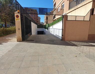 Foto 1 de Garaje en calle Torre de la Vela, Cervantes, Granada