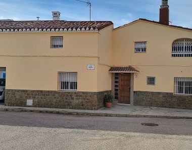 Foto 1 de Casa rural en calle Mayor en Camporrobles