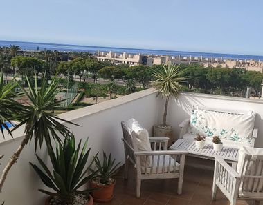 Foto 2 de Apartamento en Retamar, Almería