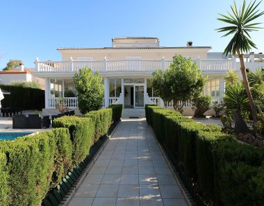 Foto 1 de Villa en El Pinar - Palacio de Congresos, Torremolinos