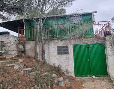 Foto 2 de Casa rural en calle Valle Valdevicien en María de Huerva