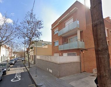 Foto 1 de Piso en calle Del Canigó, Horta, Barcelona