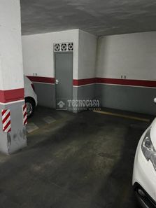 Foto 2 de Garatge a calle Ciudad de Bari, Lo Morant- San Nicolás de Bari, Alicante