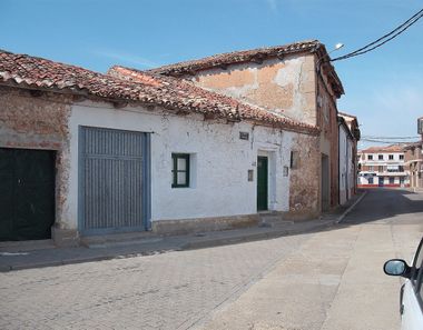 Foto 1 de Casa a calle Castillo a Almenar de Soria