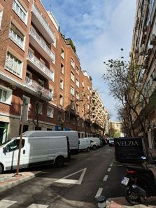Foto 2 de Edificio en Lista, Madrid