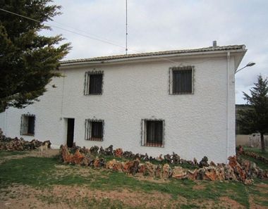 Foto 2 de Casa rural en calle Virgen de Cortes en Alcaraz