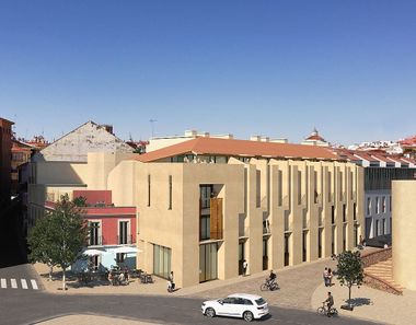 Foto 2 de Piso en calle Eugenio Hermoso en Casco Antiguo - Centro, Badajoz