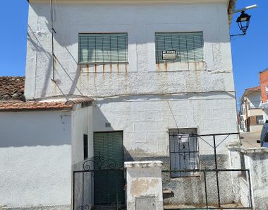 Foto 1 de Casa en avenida De la Constitución en Casas de Millán