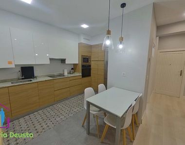 Foto 2 de Apartamento en calle Rafaela Ybarra, San Pedro de Deusto-La Ribera, Bilbao