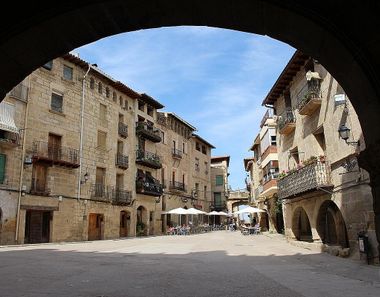 Foto 1 de Casa en plaza Inmobiliaria Busca Propiedades Para Cartera de Clientes En la Zona del Aragon en Torrecilla de Alcañiz