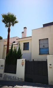 Foto 2 de Casa adosada en calle Tucan en Torreblanca del Sol, Fuengirola
