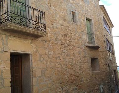 Foto 2 de Casa en calle Montserrat en Tarrés