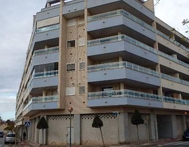 Foto contactar de Venta de piso en Casc Antic - Nou Cambrils de 2 habitaciones con terraza y balcón