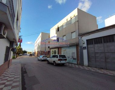 Foto 2 de Edificio en calle Villardompardo en Torredonjimeno