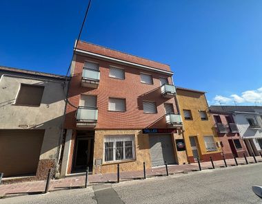 Foto 1 de Edifici a calle Pau Casals a Bellvei