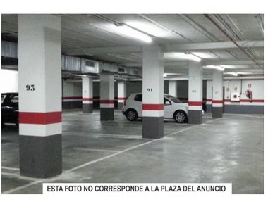 Foto contactar de Garaje en alquiler en Príncep de Viana - Clot -Xalets Humbert Torres de 8 m²