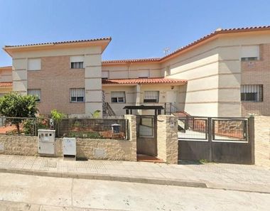 Foto contactar de Casa en venda a Cedillo del Condado de 2 habitacions amb terrassa i piscina