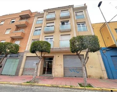 Foto contactar de Venta de ático en calle Granada de 2 habitaciones con terraza y ascensor