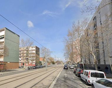 Foto contactar de Venta de piso en El Besós i el Maresme de 3 habitaciones con terraza
