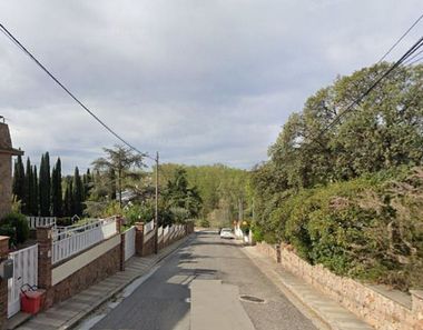 Foto contactar de Casa en venta en Santa Eulàlia de Ronçana de 3 habitaciones con terraza y garaje