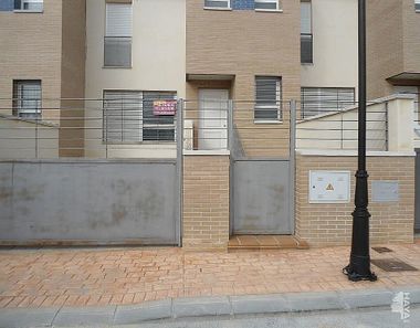 Foto 2 de Casa adosada en Villanueva de las Torres