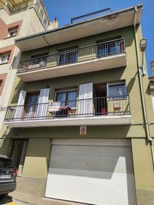Foto 2 de Casa adosada en calle Enric Granados en Sant Joan les Fonts