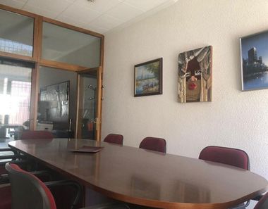 Foto 2 de Oficina en calle Marques de Cruilles en Bisbal d´Empordà, La