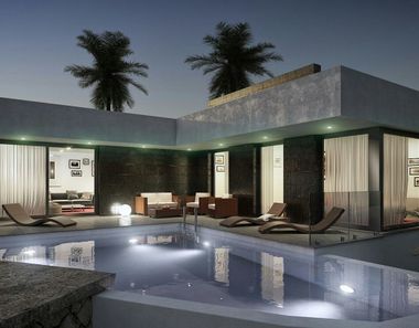Foto contactar de Casa en venta en Centro Urbano de 3 habitaciones con terraza y piscina