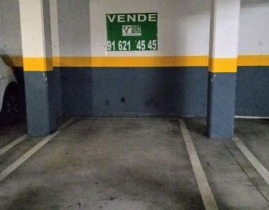 Foto contactar de Venta de garaje en paseo De Capa Negra de 9 m²