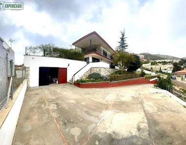 Foto 1 de Casa en Sierra Perenchiza - Cumbres de Calicanto - Santo Domingo, Chiva