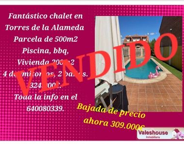 Foto contactar de Casa adosada en venta en Torres de la Alameda de 4 habitaciones con terraza y piscina