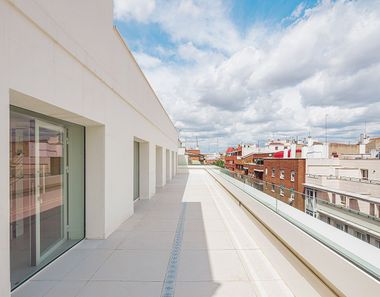 Foto 2 de Edificio en calle De Vizcaya, Palos de Moguer, Madrid