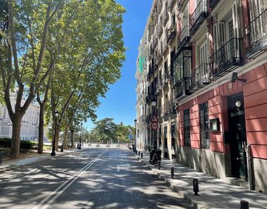 Foto 1 de Piso en calle De San Quintín, Palacio, Madrid