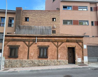 Foto 1 de Casa adosada en Valdezarza, Madrid