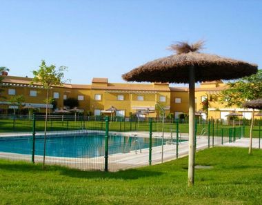 Foto contactar de Alquiler de piso en Costa Ballena - Largo norte de 2 habitaciones con terraza y piscina