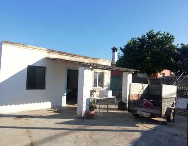 Foto 1 de Casa rural a calle Montes de Oca a Ctra Sanlúcar-Zona Cuatro Pinos, Puerto de Santa María (El)