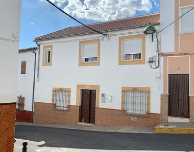 Foto 1 de Casa adosada en calle Jaen en Villanueva de Algaidas