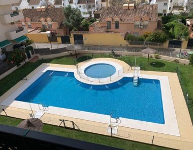 Foto contactar de Pis en lloguer a Vistahermosa  - Fuentebravía de 3 habitacions amb terrassa i piscina